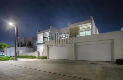 Villa - 6 Bedrooms - 7 Bathrooms for sale in District One Villas - District One - Mohammed Bin Rashid City - Dubai