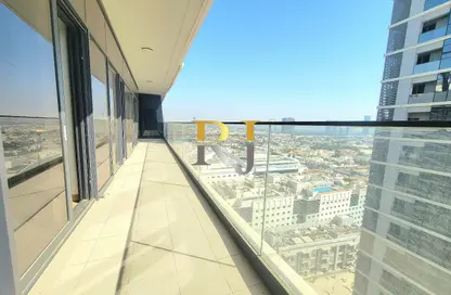Apartment - 2 Bedrooms - 3 Bathrooms for rent in The Waves Residences - Mankhool - Bur Dubai - Dubai
