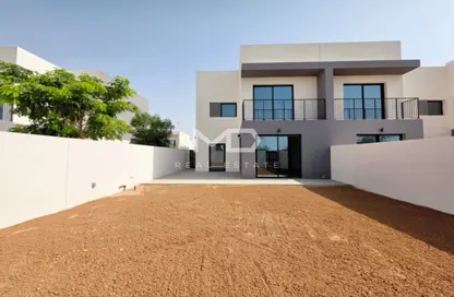Townhouse - 2 Bedrooms - 3 Bathrooms for sale in The Magnolias - Yas Acres - Yas Island - Abu Dhabi