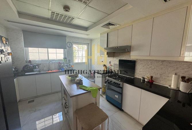 15991373 - Property Image 3