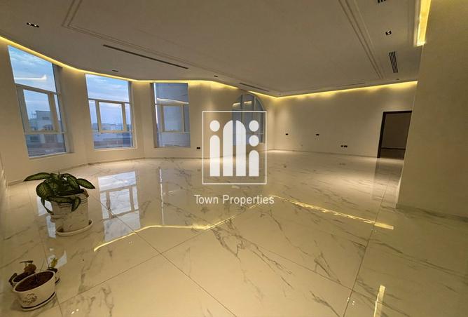 15842489 - Property Image 2