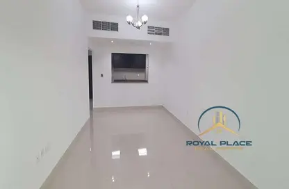 شقة - غرفة نوم - 2 حمامات للايجار في مسكن فريج - الفرجان - دبي