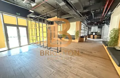 Retail - Studio - 1 Bathroom for rent in Al Khalidiya - Abu Dhabi