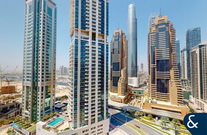 Apartment - 3 Bedrooms - 4 Bathrooms for rent in Skyview Tower - Dubai Marina - Dubai