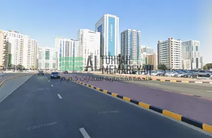 عمارة بالكامل - 3 غرف نوم - 3 حمامات للبيع في مبنى الثاني - الخان - الشارقة