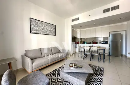Apartment - 2 Bedrooms - 2 Bathrooms for rent in Hayat Boulevard-2B - Hayat Boulevard - Town Square - Dubai