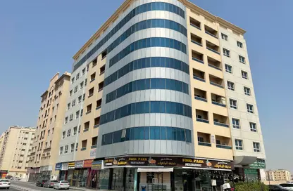 Apartment - 1 Bedroom - 2 Bathrooms for rent in Muwaileh 3 Building - Muwaileh - Sharjah