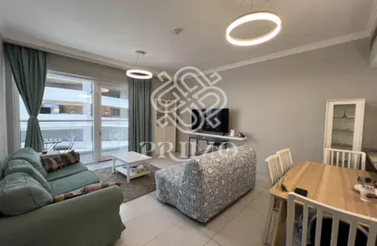 Apartment - 1 Bedroom - 2 Bathrooms for rent in Regent Court - Jumeirah Village Circle - Dubai