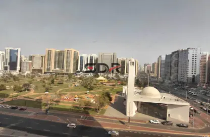 شقة - 3 غرف نوم - 4 حمامات للايجار في أبراج الجزيرة - شارع حمدان - أبوظبي