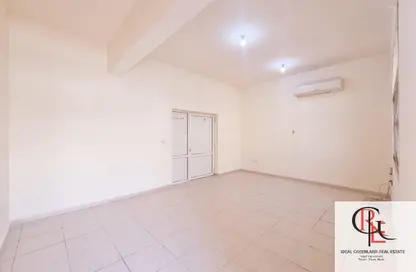 شقة - 2 غرف نوم - 2 حمامات للايجار في مركز محمد بن زايد - مدينة محمد بن زايد - أبوظبي