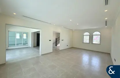 Villa - 3 Bedrooms - 3 Bathrooms for rent in Legacy - Jumeirah Park - Dubai