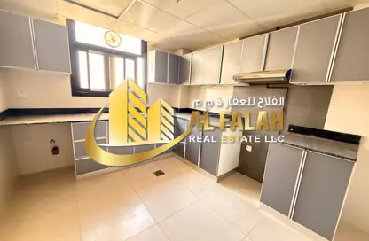 Apartment - 2 Bedrooms - 2 Bathrooms for rent in Zayd Bin Aslam Street - Abu shagara - Sharjah