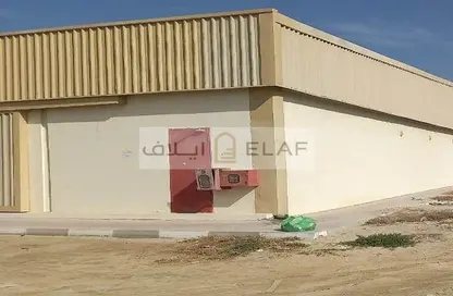 مستودع - استوديو - 8 حمامات للبيع في الجليل - آلصجعه - الشارقة