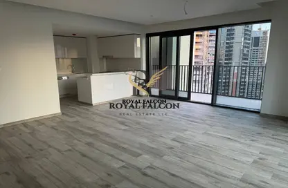 شقة - 2 غرف نوم - 3 حمامات للايجار في أحد ريزيدنس - الخليج التجاري - دبي