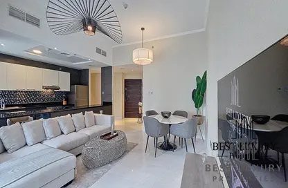 Apartment - 2 Bedrooms - 3 Bathrooms for rent in Cayan Tower - Dubai Marina - Dubai Apartment - 2 Bedrooms - 3 Bathrooms for rent in Cayan Tower - Dubai Marina - Dubai