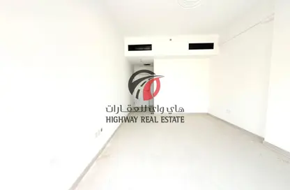 شقة - غرفة نوم - 2 حمامات للايجار في مبني الامير عبدالله - 4 الورسان - الورسان - دبي شقة - غرفة نوم - 2 حمامات للايجار في مبني الامير عبدالله - 4 الورسان - الورسان - دبي