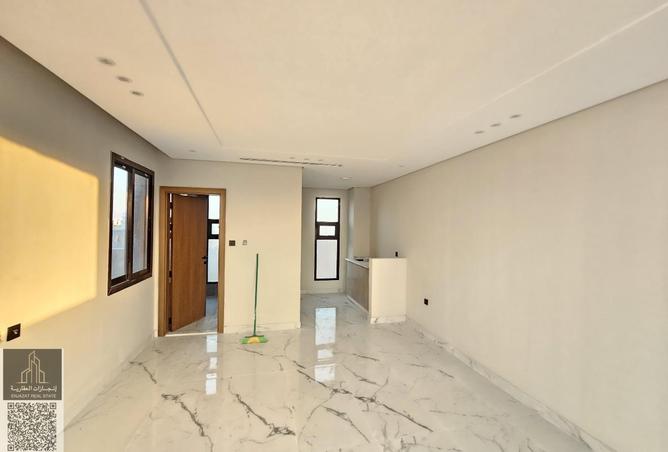 15978250 - صورة العقار 3