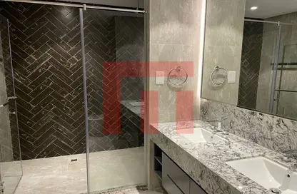 شقة - 2 غرف نوم - 3 حمامات للايجار في قرية الحد - جزيرة السعديات - أبوظبي