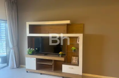 Apartment - 1 Bedroom - 2 Bathrooms for rent in Park View Tower - Jumeirah Village Circle - Dubai
