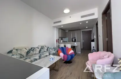 Living Room image for: Apartment - 2 Bedrooms - 2 Bathrooms for sale in East 40 - Al Furjan - Dubai, Image 1
