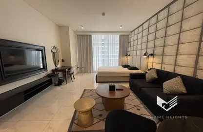Apartment - 1 Bathroom for sale in Millennium Atria Business Bay - Business Bay - Dubai