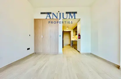 شقة - 1 حمام للايجار في عزيزي فيستا - ستوديو سيتي - دبي