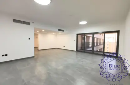 Apartment - 3 Bedrooms - 4 Bathrooms for rent in Riviera Tower - Al Majaz 3 - Al Majaz - Sharjah
