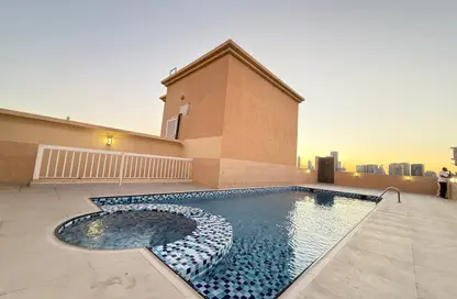 Apartment - 1 Bedroom - 2 Bathrooms for rent in Hessa Home Building - Oud Metha - Bur Dubai - Dubai