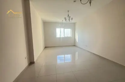 شقة - 2 غرف نوم - 3 حمامات للايجار في شارع التعاون الجديد - التعاون - الشارقة