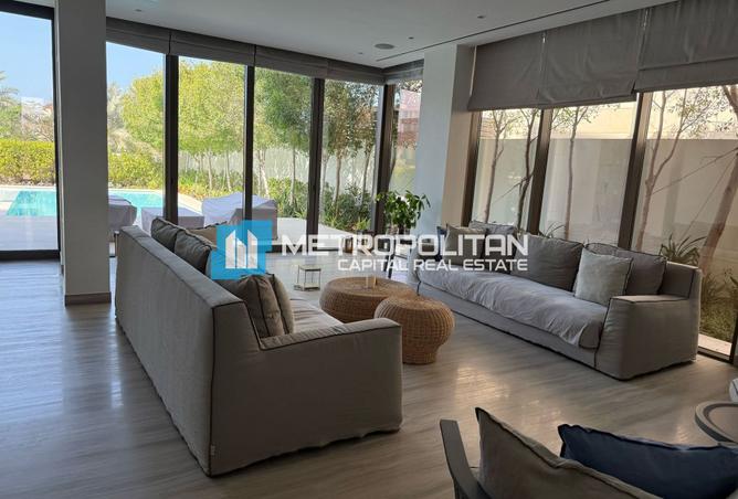 15358872 - Property Image 2