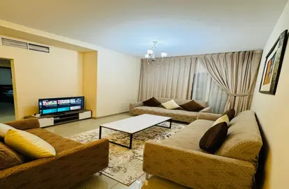 Apartment - 1 Bedroom - 2 Bathrooms for rent in New Al Taawun Road - Al Taawun - Sharjah