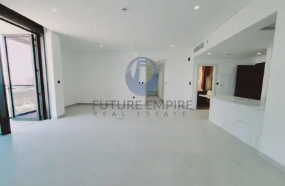 Apartment - 2 Bedrooms - 4 Bathrooms for rent in Dubai Healthcare City - Bur Dubai - Dubai