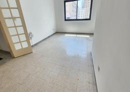Apartment - 2 bedrooms - 2 bathrooms for rent in Hamdan Street - Abu Dhabi