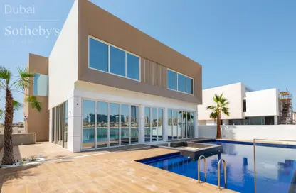 Villa - 5 Bedrooms - 7 Bathrooms for sale in Garden Homes Frond N - Garden Homes - Palm Jumeirah - Dubai