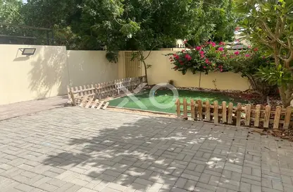 Villa - 2 Bedrooms - 3 Bathrooms for rent in Springs 5 - The Springs - Dubai