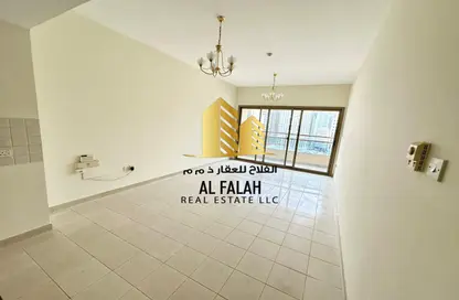 شقة - غرفة نوم - 1 حمام للايجار في المجاز 3 - المجاز - الشارقة