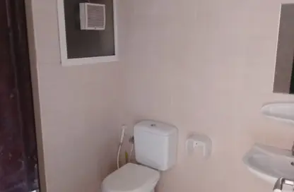 Apartment - 1 Bedroom - 2 Bathrooms for rent in Al Butina B - Al Butina - Sharjah Apartment - 1 Bedroom - 2 Bathrooms for rent in Al Butina B - Al Butina - Sharjah