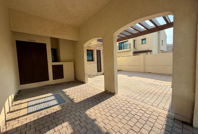 16001867 - صورة العقار 2