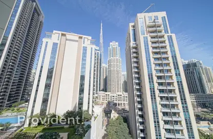 Outdoor Building image for: Apartment - 2 Bedrooms - 3 Bathrooms for rent in Bahwan Tower Downtown - Downtown Dubai - Dubai, Image 1