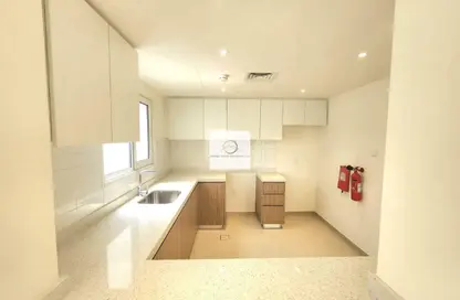 Apartment - 1 Bedroom - 1 Bathroom for rent in The Gardens Buildings - The Gardens - Dubai