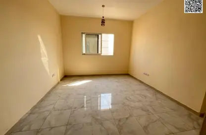 شقة - 2 غرف نوم - 2 حمامات للايجار في الجرف الصناعية 3 - الجرف الصناعية - عجمان