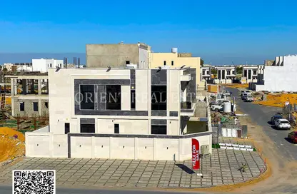 Villa - 5 Bedrooms - 6 Bathrooms for sale in Al Helio 2 - Al Helio - Ajman