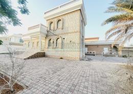 Outdoor House image for: Villa - 4 bedrooms - 5 bathrooms for sale in Al Ramtha - Wasit - Sharjah, Image 1