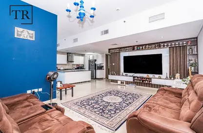 Apartment - 2 Bedrooms - 3 Bathrooms for sale in Avenue Residence 1 - Avenue Residence - Al Furjan - Dubai