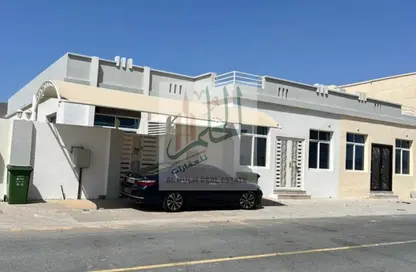 فيلا - 3 غرف نوم - 4 حمامات للبيع في الزاهية جاردنز - الزاهية - عجمان