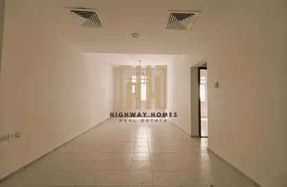 Apartment - 1 Bedroom - 2 Bathrooms for rent in Muweileh Community - Muwaileh Commercial - Sharjah