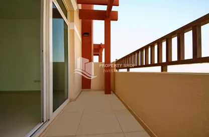 Apartment - Studio - 1 Bathroom for sale in Waterfall District - Al Ghadeer - Abu Dhabi