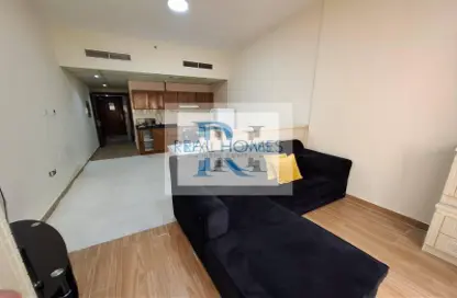 شقة - 1 حمام للايجار في 1 بناية الهلال الذهبي - 4 الورسان - الورسان - دبي