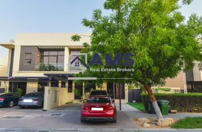 Villa - 3 Bedrooms - 4 Bathrooms for sale in Queens Meadow - DAMAC Hills - Dubai