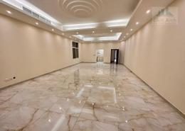 صورةاستقبال / بهو لـ: فيلا - 5 غرف نوم - 7 حمامات للكراء في عود المطينة - دبي, صورة 1